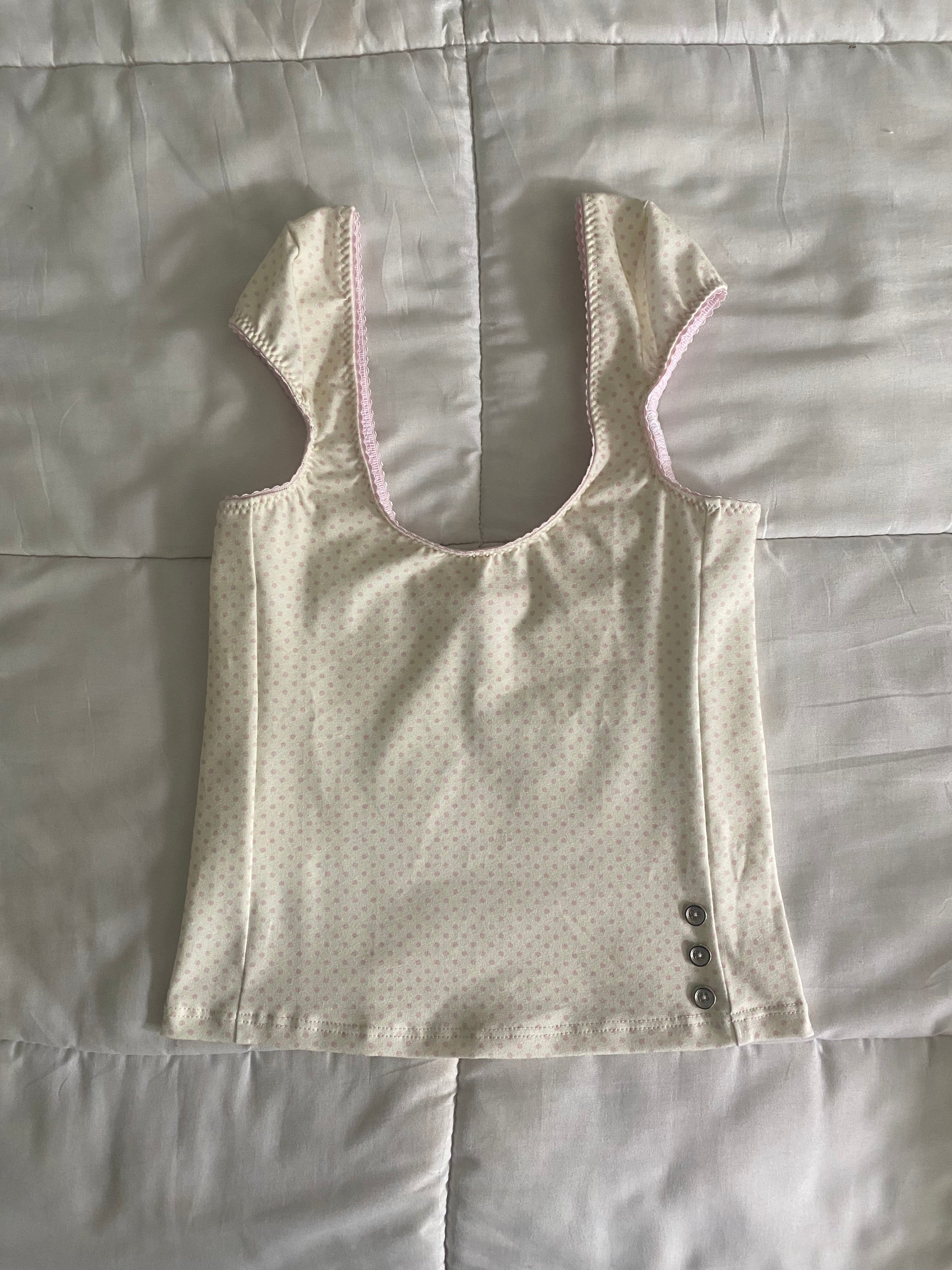 tiny pink & cream polka dot top