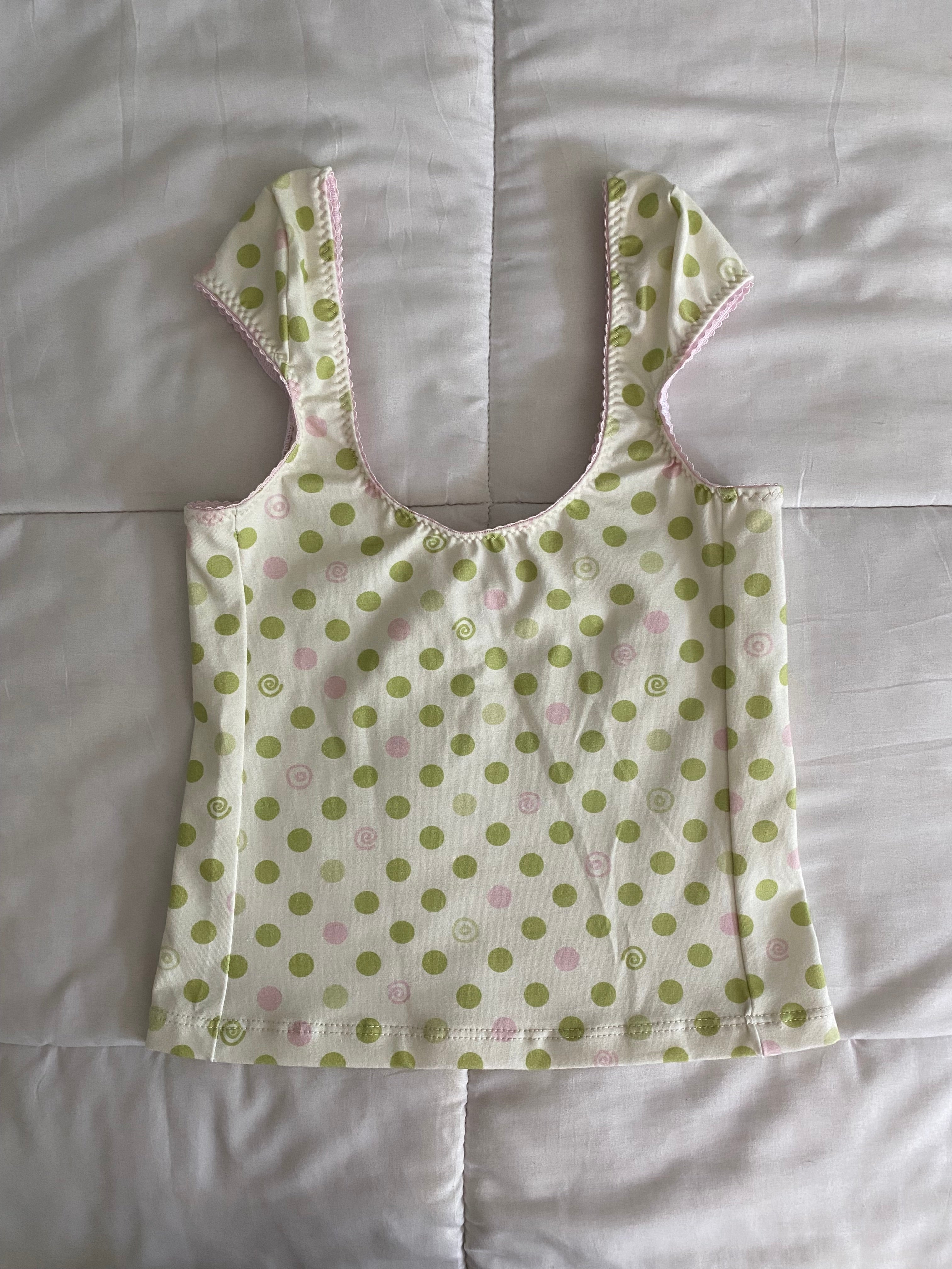 green & pink dotted/swirl top