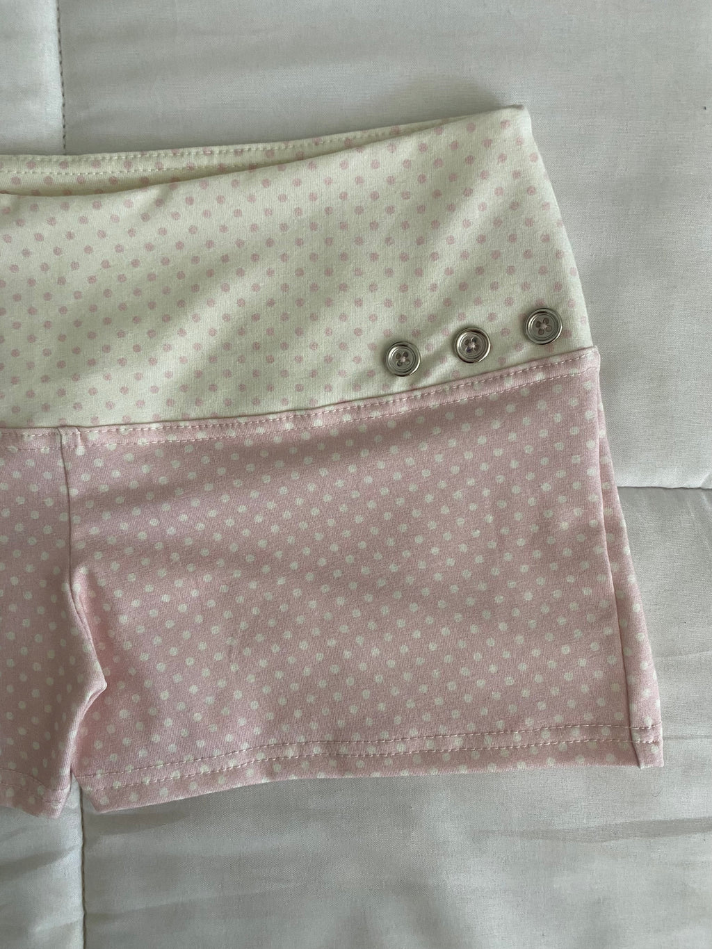 pink & cream silver button shorts