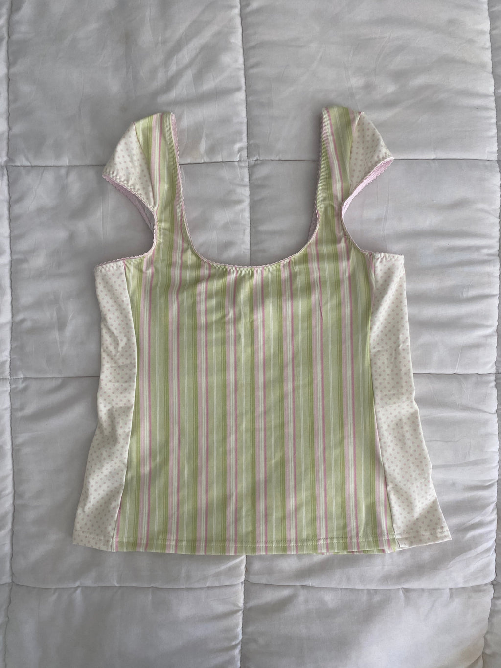 L green & pink striped/polka dot top